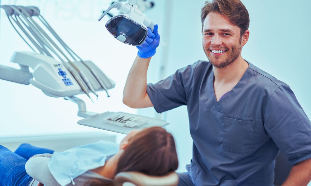 Common Signs You Need an Emergency Dentist in Calgary